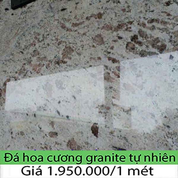 Đá hoa cương granite kết nối bậc tam cấp trở nên mạnh mẽ